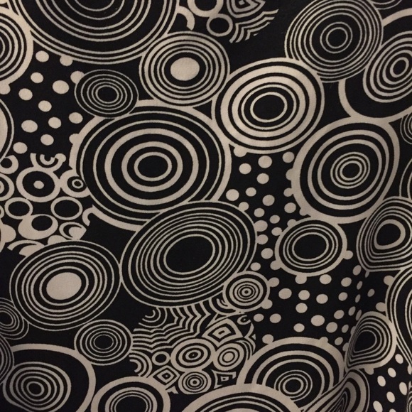 Black & White Olivia Paige Tie Back Tunic Size Small - Picture 6 of 7